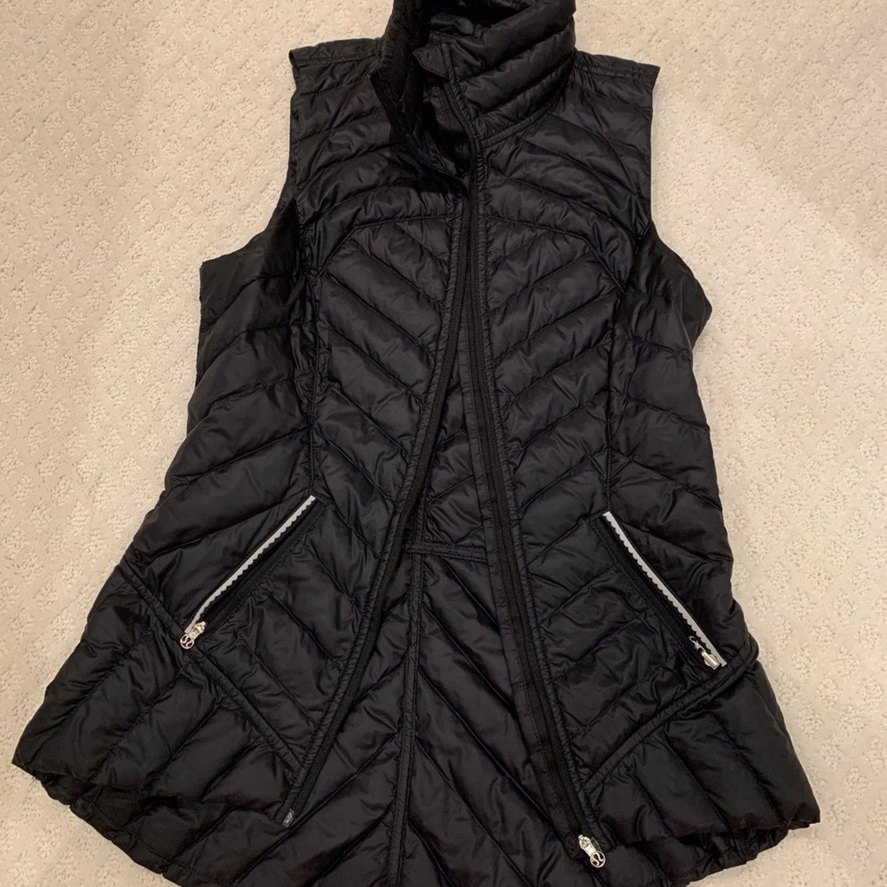 lululemon ride on vest 4 black